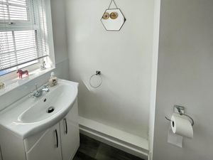 Photo 10- click for photo gallery